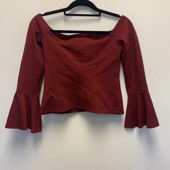 Alexis off the shoulder top - Picture 3 of 6